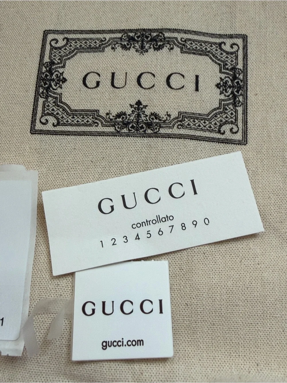 Gucci Gold Chain Link Bracelet with Textured Interlocking Logo